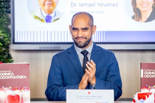 26082026-LR-Presentacion-del-libro-de-Quimica-odontologica-0009